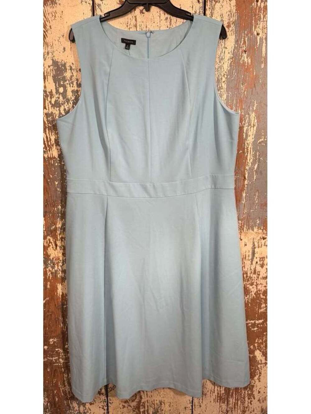 NWT Talbots Light Blue Sleeveless knee-length dress size 18